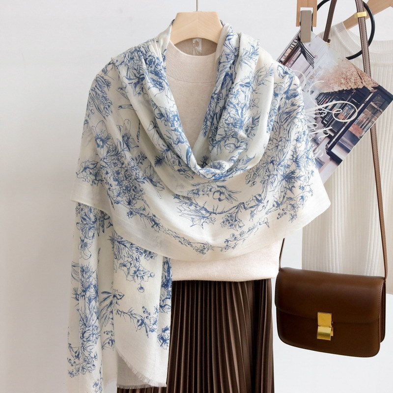 Gentle Temperament Summer Charm Water-soluble Long Scarf Ring Velvet Thin Versatile Shawl Women's Autumn And Winter Air Conditioning Warm Scarf Batch - 3