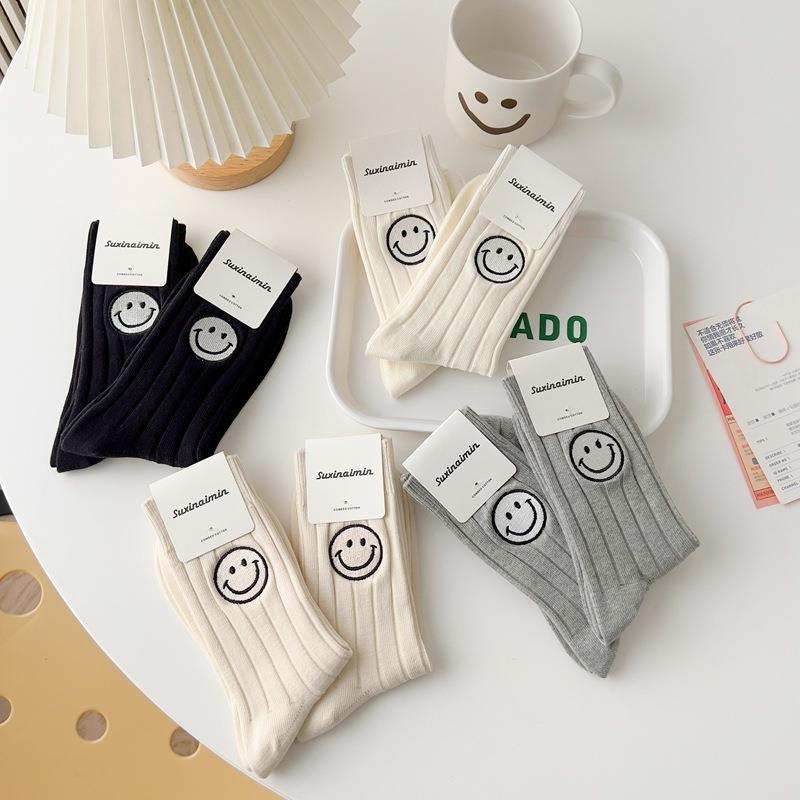Autumn And Winter Double Needle Wide Stripe Japanese Cute Embroidered Smiley Face Mid-tube Socks For Women College Women Socks Cotton