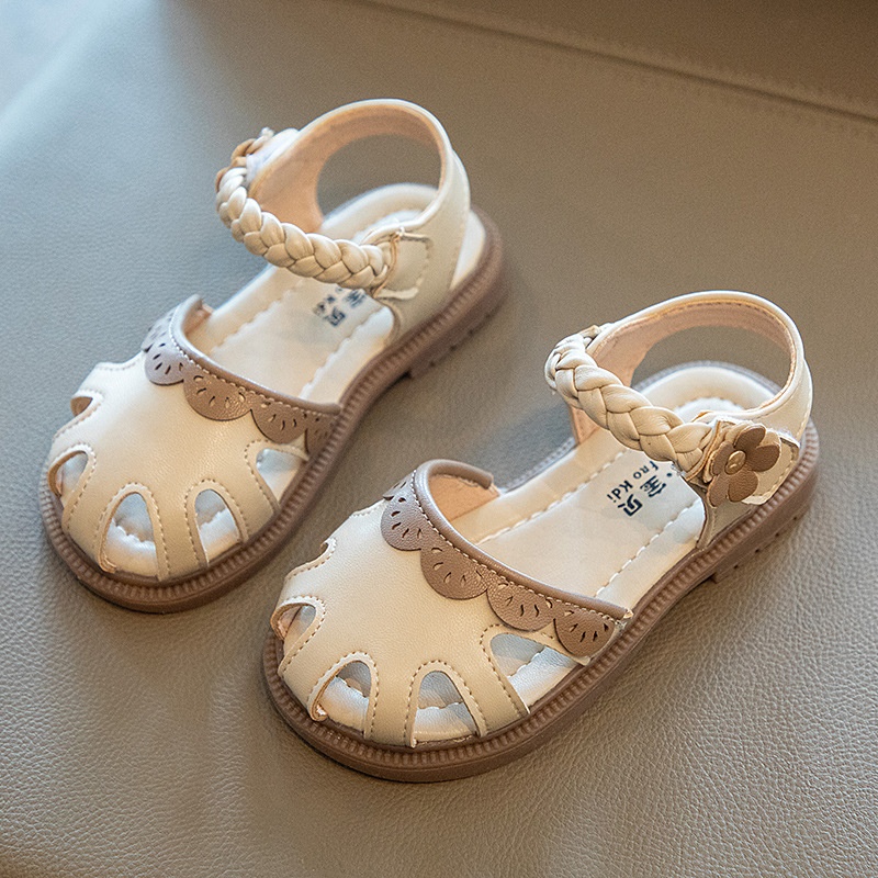 Girls Baby Sandals Summer Children's Shoes Soft Sole Non-slip Baotou Princess Little Girl Summer Shoes