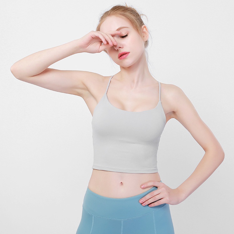 Women's Sports Bra With Cushioned Bra And Push-up Back