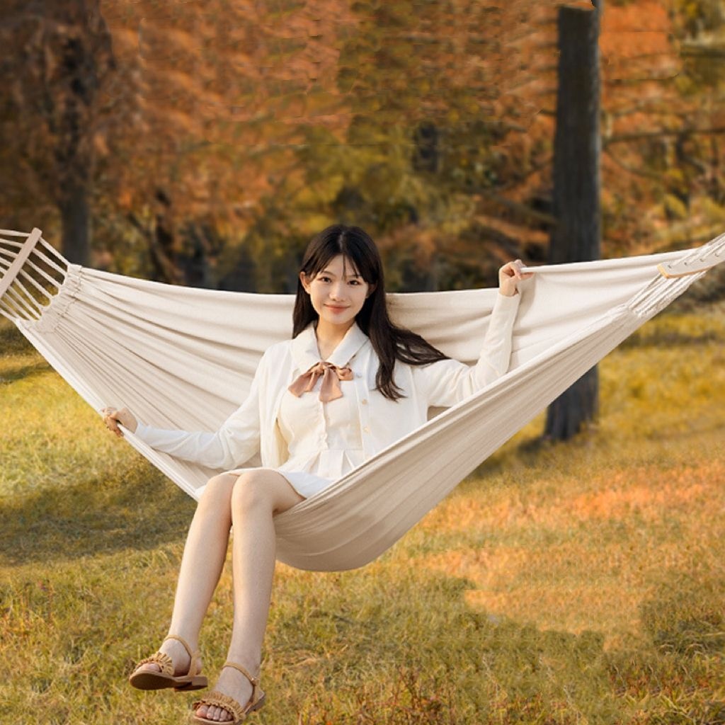 Rollover-proof Single And Double Outdoor Hammock Outdoor Swing With Wooden Sticks Canvas Bent Stick Hammock