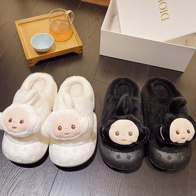 Women's Slippers With Baotou For Outdoor Wear Autumn Retro Comfortable Slip-on White Thick-soled Fashionable Furry Shoes