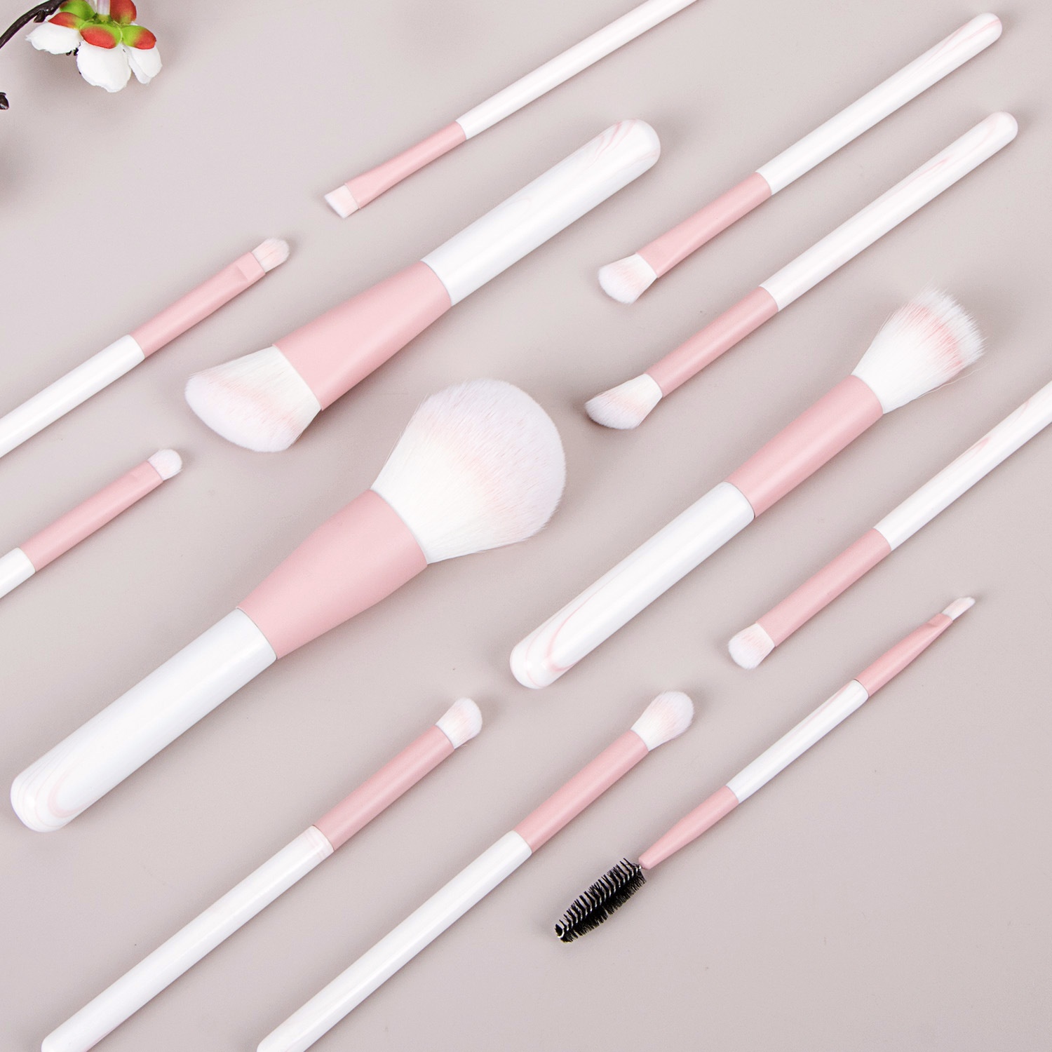 Xiaolai Recommends12 Clear Sky Makeup Brush Set Cangzhou Super Soft Powder Brush Eye Shadow Brush Lip Brush Complete Set Of Tools - 2