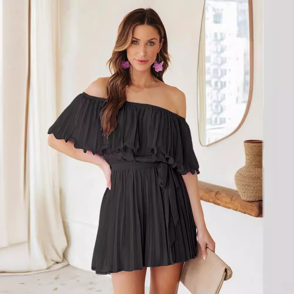 Summer Style Solid Color Sexy Pleated Short-sleeved Jumpsuit Casual Vacation Jumpsuit One-shoulder Shorts For Women