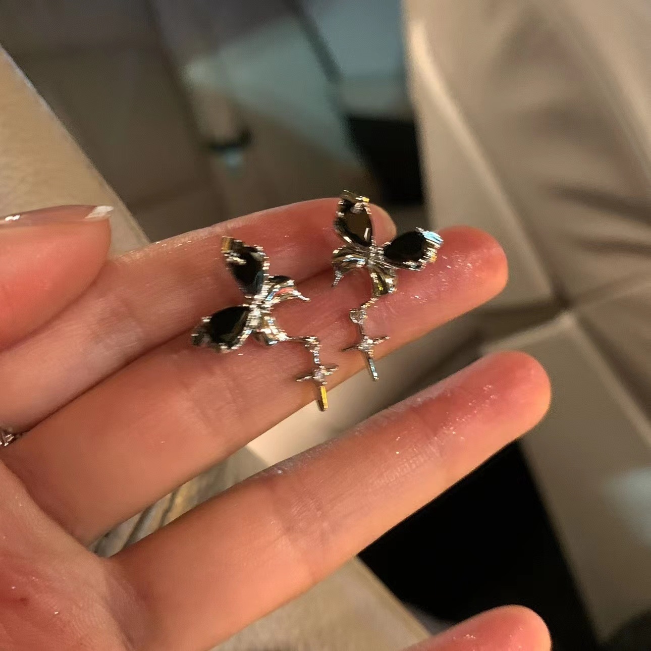 Shout Out To Yyds~ Black Zircon Butterfly Earrings For Women Sterling Silver Needle Earrings Hot Style Earrings For Women High-end