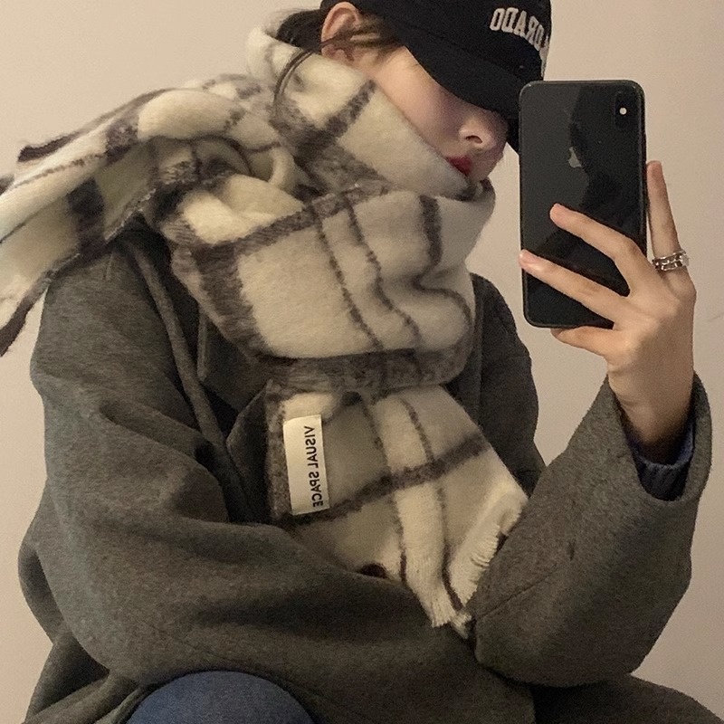 Plaid Scarf For Girls Winter Versatile High-end Scarf Warm And Thickened Scarf Shawl Dual-use White