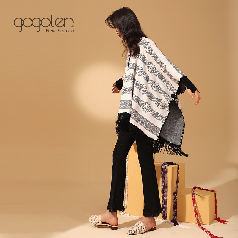 Autumn And Winter Styles Launched In Europe And America, Loose Geometric Pattern Bat Sleeve Sweater Shawl Cape Jacket