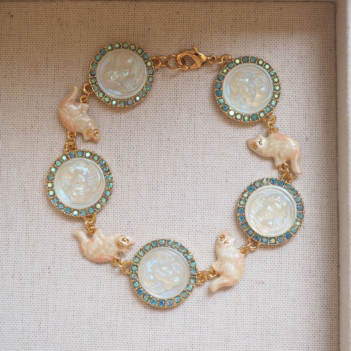 Retro Vintage Cat Bracelet Enamel Craft Medieval Sleeping Angel Relief Cameo Western Antique