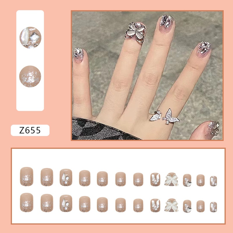 Short Square Diamond Manicure Giant Diamond Butterfly Water Drop Diamond Wearable Nails Fake Nails Sparkling Champagne Nails
