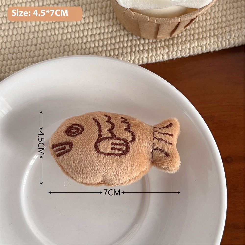 Cute Cartoon Plush Fish Pendant Brooch Girl Backpack Sweater Decorative Accessories Ugly Cute Jewelry