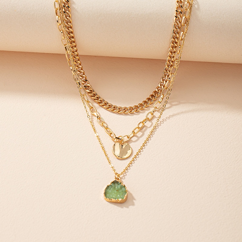 European And American Hot-selling Stacked High-end Multi-layered Necklaces Crystal Bud Pendants For Women Niche Retro Clavicle Cha